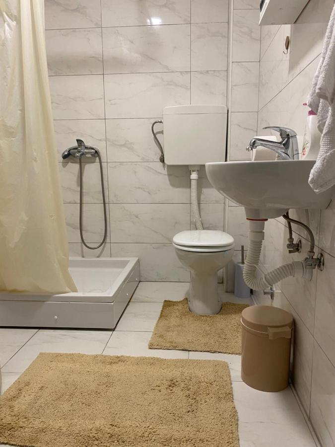 Dream Apartments Surcin ภายนอก รูปภาพ